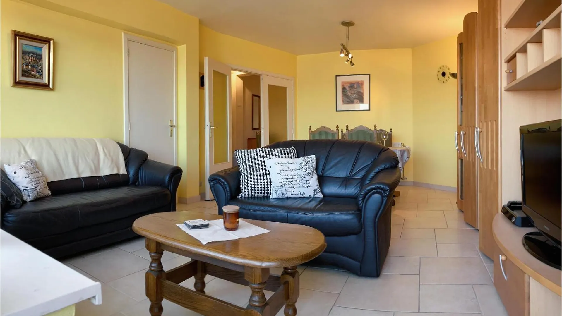 Awesome Apartment In Oostende With House Sea View
