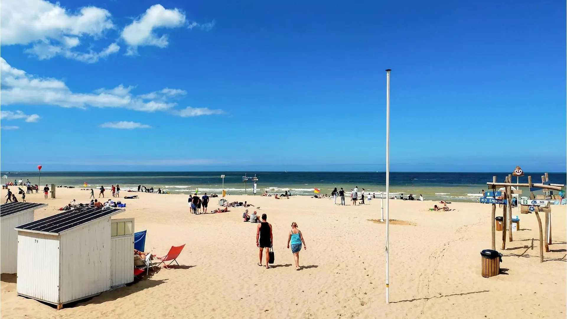 Awesome Apartment In Oostende With House Sea View
