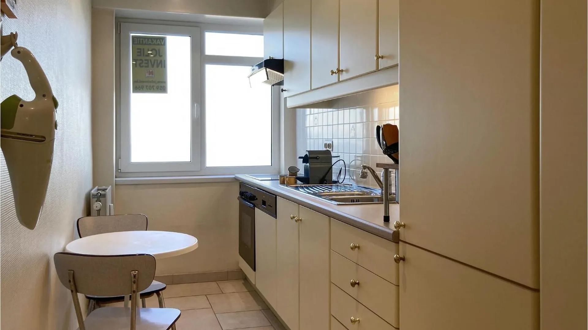 Awesome Apartment In Oostende With House Sea View